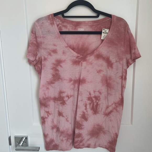 PINK Victoria's Secret Tops - PINK Tie Dye T-Shirt